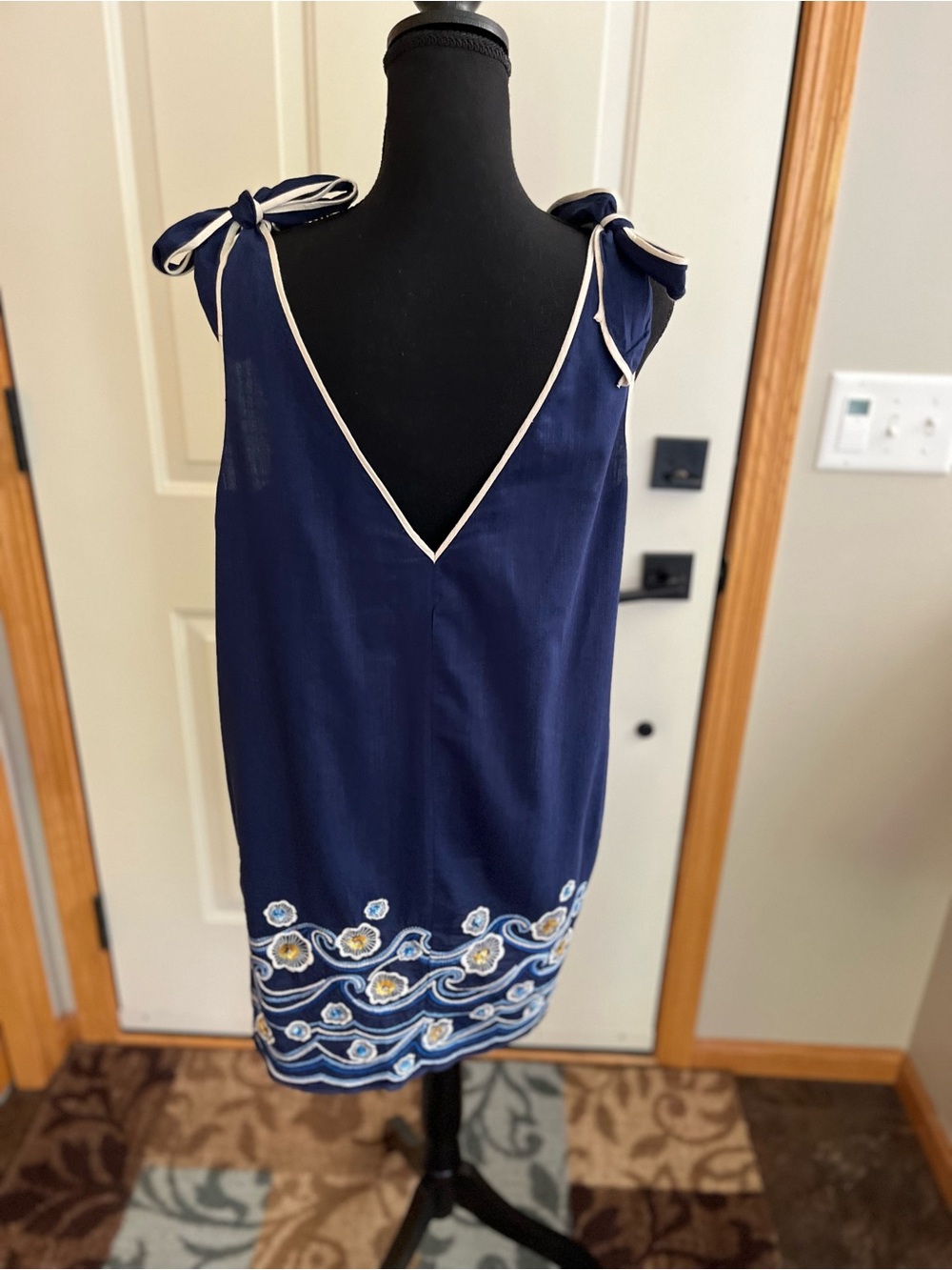 Women’s Anthropologie blue Wave embroidered sequined sleeveless mini dress.Large - Picture 3 of 15